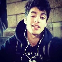 me beija