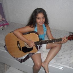 eu amo tocar violao