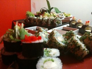 los mejores ingredientes y una experiencia gastronomica con el sello de Japon en su mesa