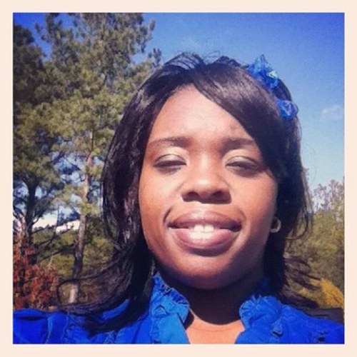 1derful_Wife's profile picture. I am married to my best friend. We have four beautiful kids. 2 girls 2 boys and a niece (Peaches) that we are raising as our own. I so love these people :)