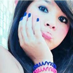 Curto K-pop , Animes , Amo Bruno Mars   tenho 13 anos ^^  Casada com @BrunoMars ♥