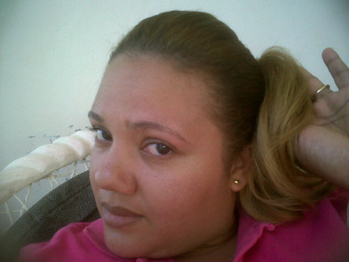 Soy una persona amable k cre en un dios vivo y k siempre esta a nustro lado,soy madre. de dos precioso bebe marisely y edwarlyn lo amos son mi motor a seguir!!
