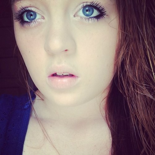 PshPaigeNicole's profile picture. YOU A STUPID HOE.