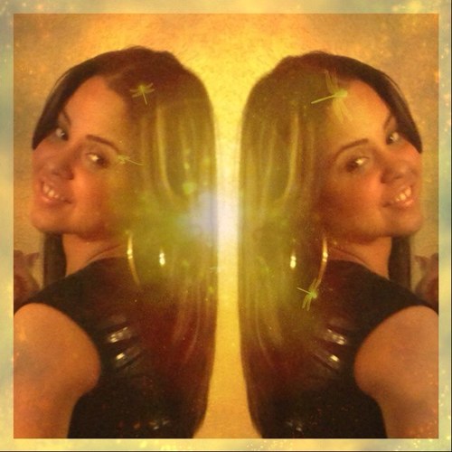 Vdivaa's profile picture. In this world, Not of it - K. Lae RIP Sharrice Kristen & Marie