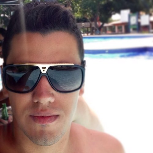 1kikelozano's profile picture. 