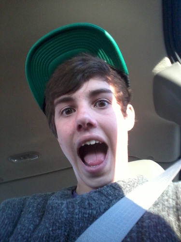 twood24_fish's profile picture. Party.