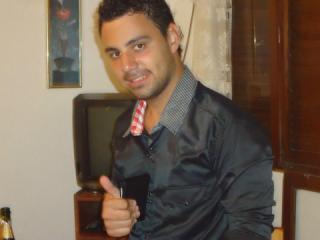 nico_vyhnak's profile picture. trabaja en Banco Mariva