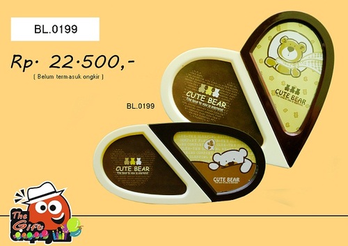 Jual Frame/ bingkai foto + foto request. Format pemesanan: nama, alamat lengkap, kode barang, no telp. atau WA 08999803281/ pin: 2A9BC05F