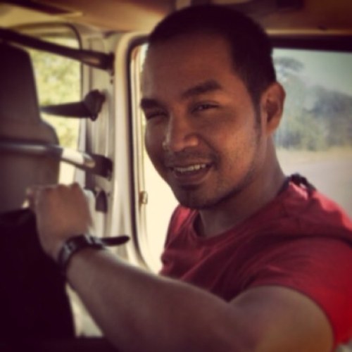 rcmonz's profile picture. 