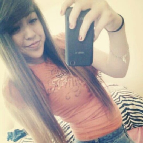Follow me :3                                                                  IG : esaninacassiee