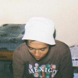 buruh jait biasa | http://t.co/c7qMU1EH1q | http://t.co/bhwYdQrYoX