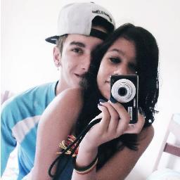 Deus me enviou um anjo, mas ele não tem asas, mas tem um coração, e um sorriso que arranca vários risos meus, eu te amo @isttezzita  ♥ || euteamo dms ♥por : Sté