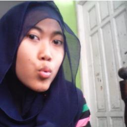 reka_mahest's profile picture. paling males kalo ada  yang ngatur - ngatur | RESE republik 9e :* | 12 oktober 1998 | tinggal di sukabumi |