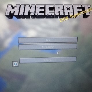 FAN de minecraft follow mee ! Please pseudo de minecraft: jeanlo512
CHERCHE DU MONDE POUR JOUER SUR SERVEUR :) !!!