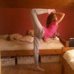 I'm from Croatia,I love dance,and I'm Big fan of One Direction:3 Follow me and I follow you back:)♥