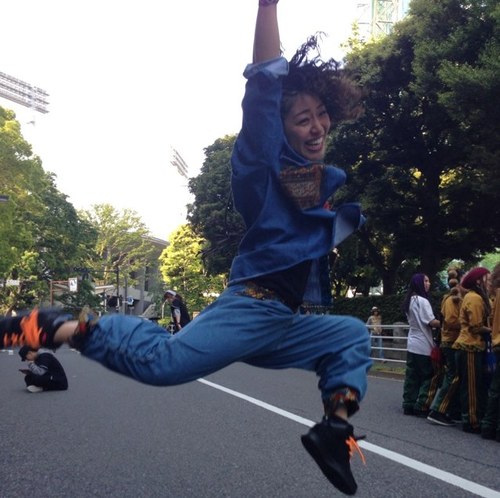 バイトしながらダンスしてます♪ 常に笑顔を絶やさないが私のモットー！