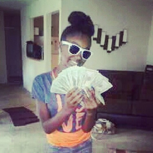 daniellesolomo1's profile picture. no need for a bio shut up a follow back