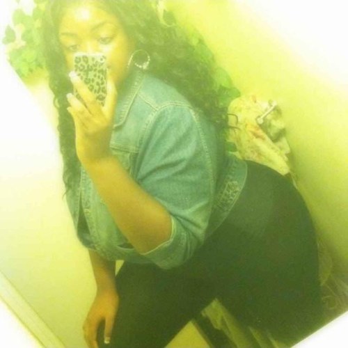 I'm The Average Girl Who Just Wants To be accepted For who she is : A #Sweet #Ambitious #Classy ;) young Woman who loves god ❤