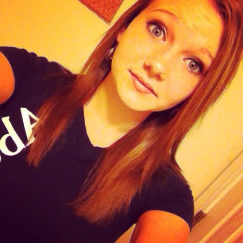 CaitlynABaber's profile picture. Julie kagawa, Becca Fitzpatrick, Jessica Shivrington, big book worm. Living life as a ordiniary teenager