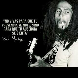 loliiitaa123's profile picture. Todo lo que podríamos haber sido tu y yo si no fuéramos tu y yo.