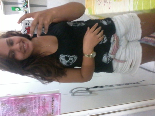 Bebê da mamãe, 15 anos, Doritos, Celular, Amigos, Diversão, Sou chata, Áquariana, Rock, Pop, Eletrônica, Bob Esponja, Pânico na band, Um amor pra recordar.