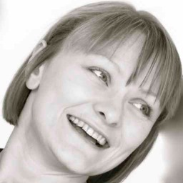 Gyrotonic studio owner Birmingham, Former Principal Dancer @BRB, Clore Fellow, mother, likes dance, science, psychology, nature, painting