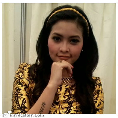 Official twitter @devay2racun (devi ayu) yg lain di block aja