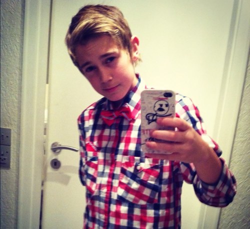 RasmusMonsted's profile picture. Rasmus Mønsted - 13 years old - Soccer-player :D

Please follow me :)