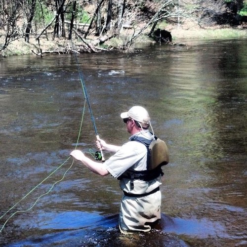 esdindad's profile picture. The Blues, Jack White, Black Keys, Detroit Tigers, Detroit Lions. Still dreams of becoming a Blues man.