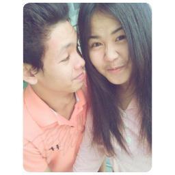 Hold your hand and walk with you together :) Sophita ♥