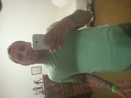 dcardillo09's profile picture. 