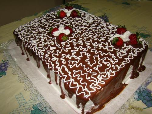 Da Tia Salgados Doces e Bolos 
Aceitamos encomendas (011) 2046-6945