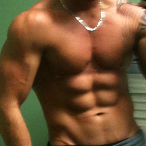 Farmfittie's profile picture. Farmer, sports nutritionistn, and personal trainer. Avi is me ad the background is my garage and yes i know i dont look like a farmer lol