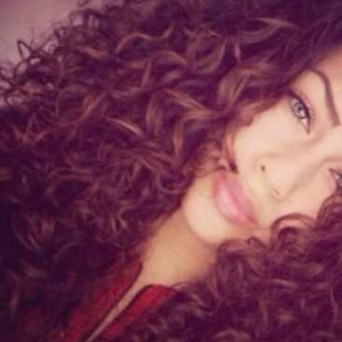 CarlyRenolds's profile picture. Whuddup? I'm carly. Follow me, bye!