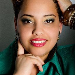 colormecurvi's profile picture. Spotlighting who/what's hot in the curvy industry, with a focus in healthy living, fashion and entertainment.