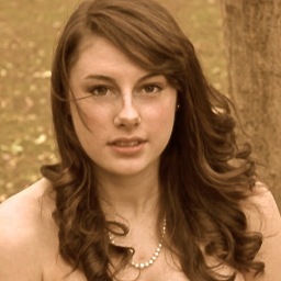 LaurenLooWho's profile picture. 