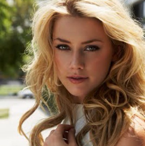 I'm Addison, and I do what I want. I have a secret, get close enough and you might figure it out. ||RP•18+||