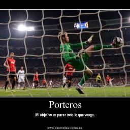 El fútbol no es un juego perfecto. No comprendo por qué se quiere que el árbitro lo sea.