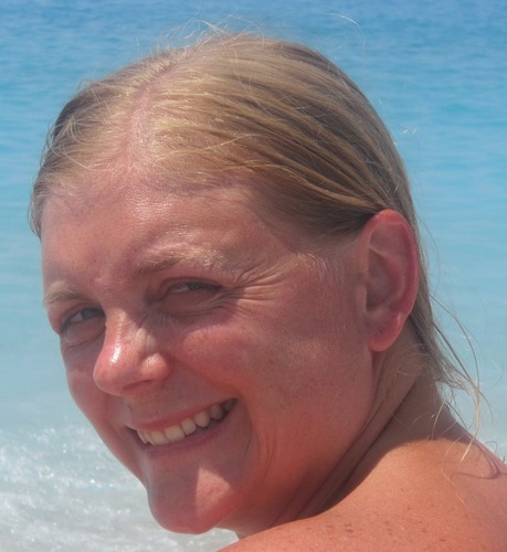 jonicholsons's profile picture. Mum to my beautiful daughter. Director at Nicholsons. Love to chill out on holiday with my hubbie and daughter!! ☀️☀️