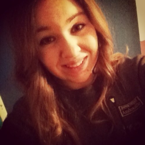 Heyyy!(: ummm well I'm Briana and I'm 15! God is my hero. Austin Mahone is forever my favorite singer. 3 mahomie for life.