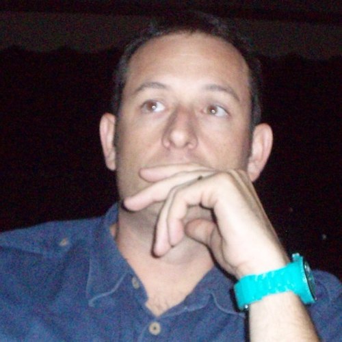 psicovins's profile picture. Ya sabes, Disfrutar, Reflexionar y Amigos para siempre. Comerse la vida!!! @Entrena_Ment @psicoentrenador