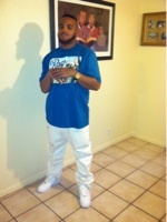 Im real ass nigga come into my thoughts and follow me 
#FEEREAL #FWYB