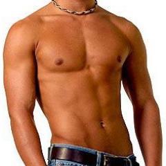 PrincedeManon's profile picture. Prince - Garde du corps - Amoureux de @Manongaillard69
Respectez-la comme une princesse et vous n'aurez pas d'ennuis. :)