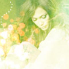 annjeneration's profile picture. #ProudtobeJLOVER and #ProudtobeGREEK