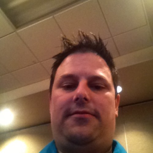 Long time CU branch manager and town councillor who loves sports and being a dad