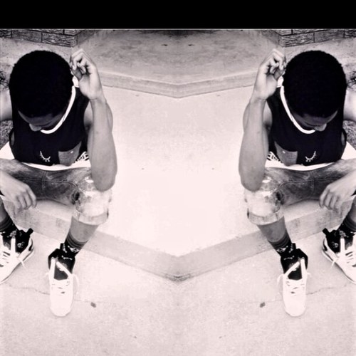 Kush , weed , Og , trees ,I smoke it everyday ! follow me on insagram @90s_spiffy and @__thugpasionnn We'll follow back !