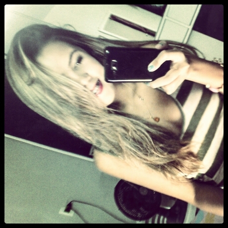 faelaaraujo_ Profile Picture