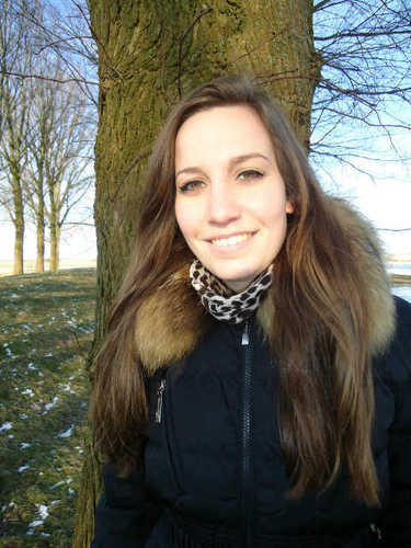 Charlaine_c's profile picture. ♥ @Hermankidv | Werkt bij MKB Office als commercieel medewerker | Live life