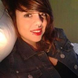 Flavie, 14 ans.
Cécilia Pascal, une révélation, une perfection.
Fan for ever. #LoveHer #TeamCécilia ♥