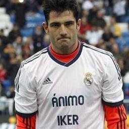 parodia,EX-jugador del madrid o eso dicen suplente indiscutible....
Ahora me ha fichado el malaga haber que quieren demi  @SrAdansuplente
